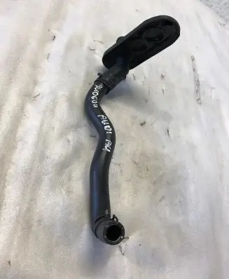 Audi A4 S4 B9 8W Engine coolant pipe/hose 8w0121089g