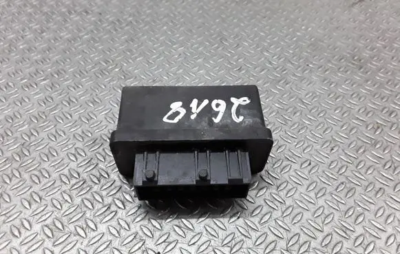 Citroen Berlingo Fuel pump relay 240107