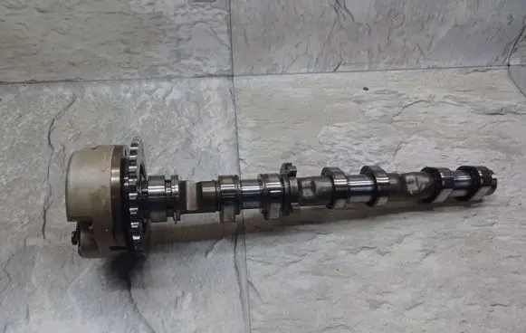 Audi Q5 SQ5 Camshaft 06E109083M