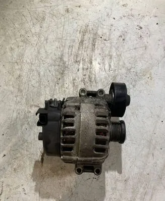 BMW 5 E60 E61 Generator/alternator 7521178 TG17C015 2542720J