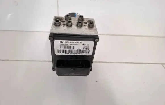 Volkswagen PASSAT B6 ABS Pump 3C0614095Q 16027002A 16027202