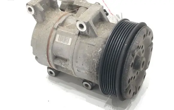 Toyota Avensis T250 Air conditioning (A/C) compressor (pump) 4472209399