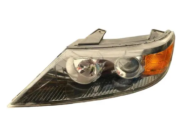 KIA Sorento Headlight/headlamp 921012p090