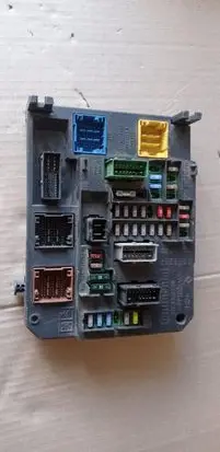 Peugeot 508 Fuse box set 9665547580