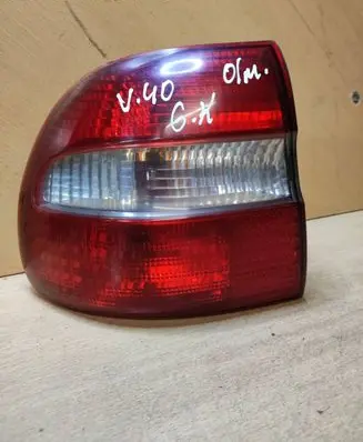 Volvo S40, V40 Rear/tail lights 28562065