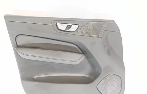Volvo XC60 Front door card panel trim 32328455 30747437 32328457