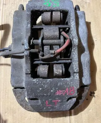 Audi Q7 4L Rear brake caliper