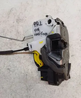 Opel Insignia A Front door lock 3023881 3023881LH4