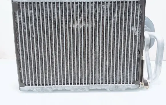 BMW 5 GT F07 Air conditioning (A/C) radiator (interior) N4557007