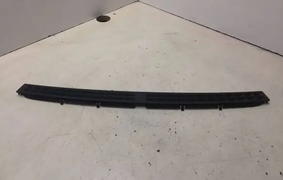 Dash center air vent grill