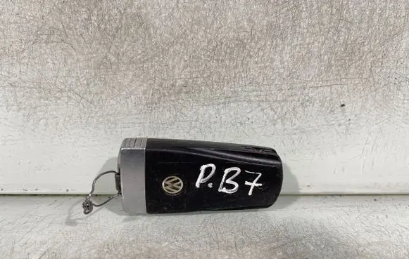 Volkswagen PASSAT B7 Ignition lock