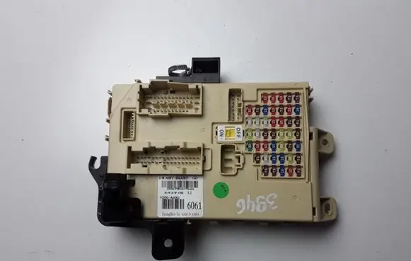 Hyundai i30 Fuse module 91950A6061