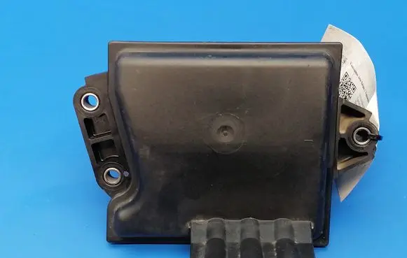 Mercedes-Benz Sprinter W906 Vacuum air tank a6510700768