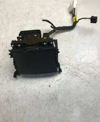 Hyundai i40 Glove box central console 846353Z600