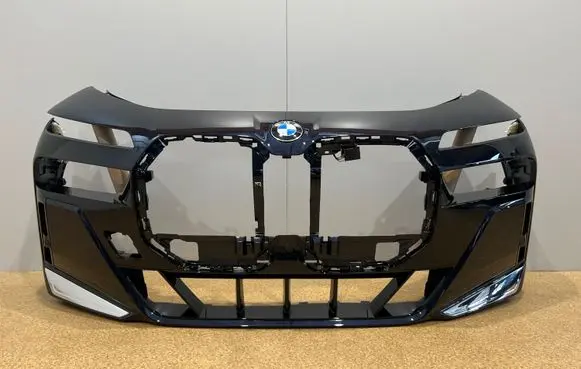 BMW 7 G70 Front bumper
