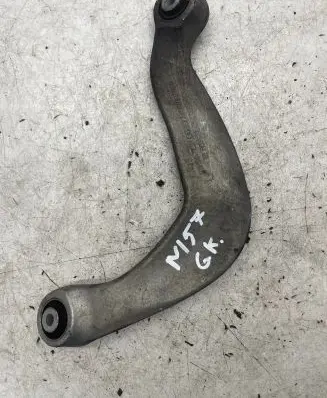 Rear control arm