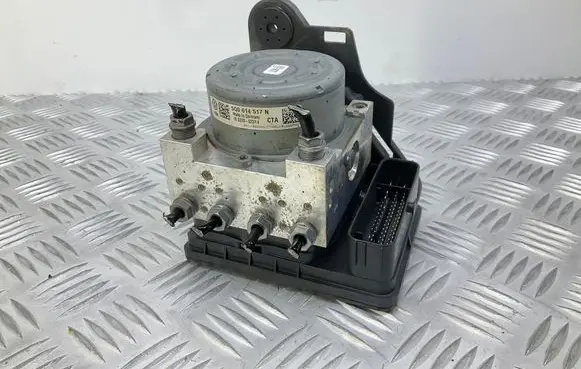 Volkswagen Golf VII ABS Pump 5Q0907379P 5Q0614517N