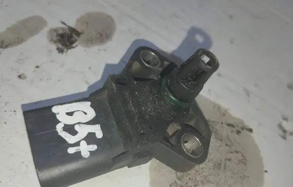 Volkswagen PASSAT B5.5 Air pressure sensor 0281002399 038906051B 19032A8
