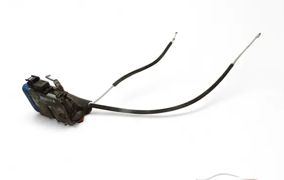 Audi A8 S8 D2 4D Rear door lock 4D0839016A