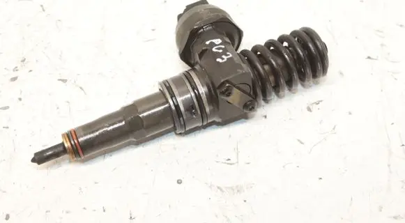 Fuel injector