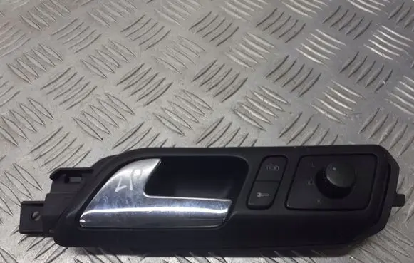 Volkswagen Polo IV 9N3 Rear door interior handle 6Q0837247G