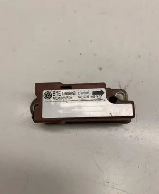 Skoda Octavia Mk1 (1U) Airbag deployment crash/impact sensor 1J0909606B 21000602 5WK42340