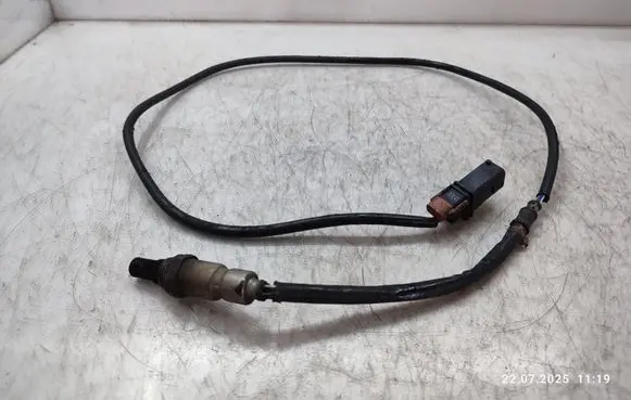 Volkswagen Golf VII Lambda probe sensor 04L906262