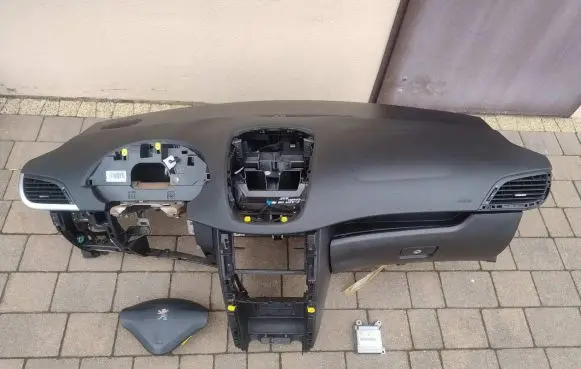 Peugeot 207 Airbag set 