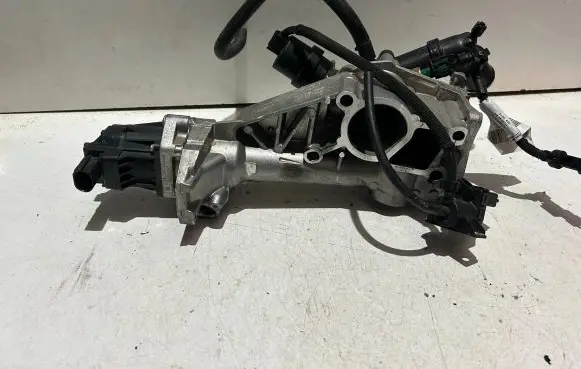Opel Insignia A EGR valve 130651083