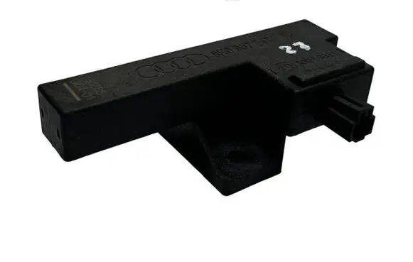 Volkswagen Touareg II Keyless (KESSY) go control unit/module 8K0907247