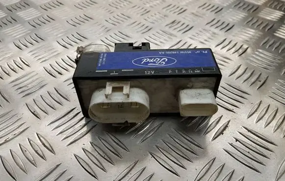 Ford Galaxy Coolant fan relay 95VW14B205AA 7M0000317
