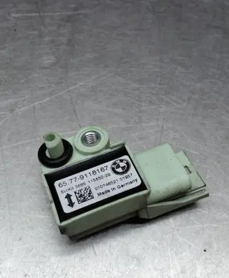 BMW 5 E60 E61 Airbag deployment crash/impact sensor 9118167