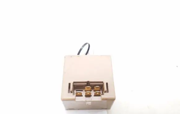 Mitsubishi Pajero Sport I Other relay MD369959