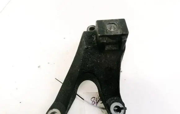 Ford Focus C-MAX Engine mounting bracket 3M517M125AE 3M51-7M125-AE