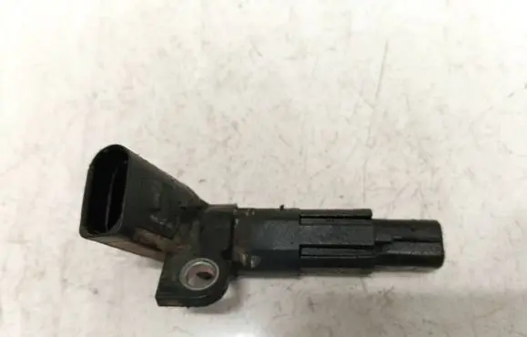 Volkswagen Polo Crankshaft position sensor 03d906433