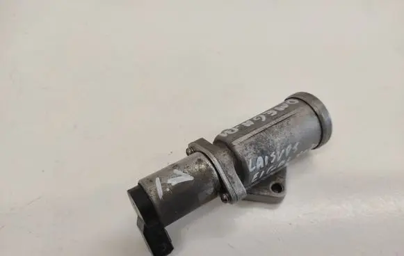 Opel Omega B1 Idle control valve (regulator) 90411546 5WK90631X