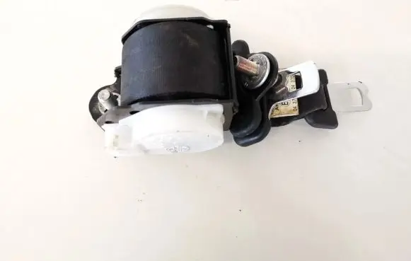 Mazda 6 Middle seatbelt (rear) gs1m t86247t
