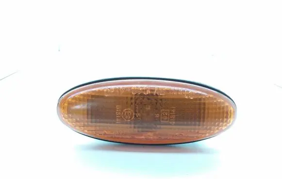 Mazda 323 F Front fender indicator light E2013141 0464120