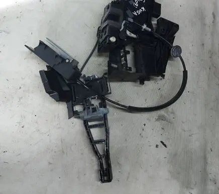 Ford Kuga I Rear door lock 8V4AS26412EA 915359 A048317