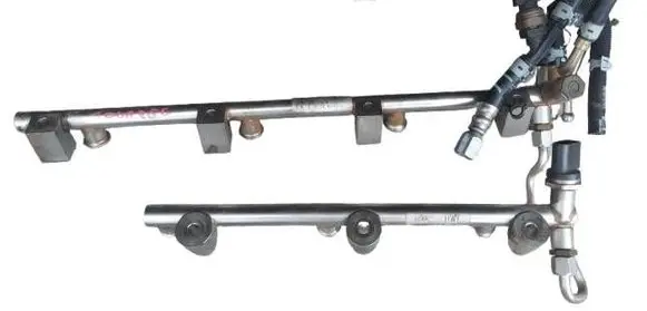 Volkswagen Touareg II Fuel main line pipe 03h133317p 03h133316n