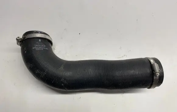 Jaguar XF X250 Intercooler hose/pipe 6W936F073