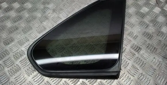Toyota RAV 4 (XA50) Rear side window 43R005844
