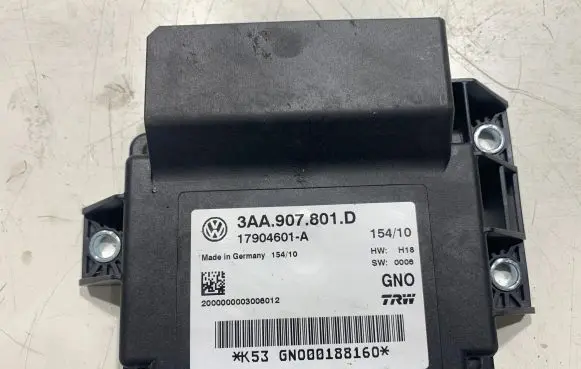 Volkswagen PASSAT B6 Hand brake control module 3AA907801D 17904601A GN000188160