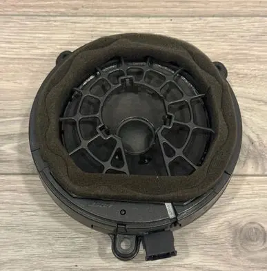 Mercedes-Benz CLK A209 C209 Front door speaker A2038202302