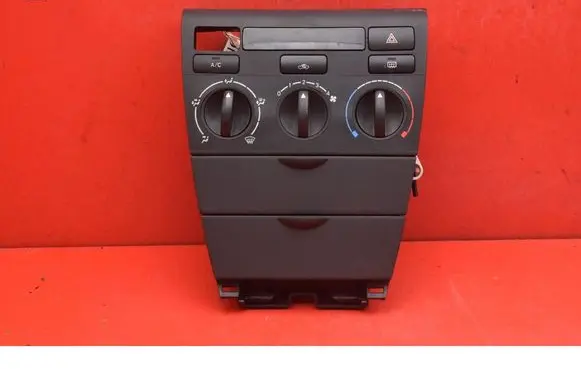 Toyota Corolla E120 E130 Climate control unit 5590002141