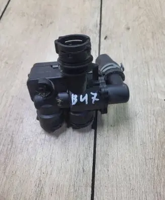 Mercedes-Benz E W211 Electric auxiliary coolant/water pump A2118320584