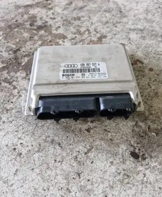 Audi A6 S6 C5 4B Engine control unit/module 4B0907557A 26SA4957 0261204256