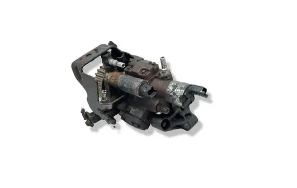 Nissan Juke I F15 Fuel injection high pressure pump A2C53252602 167000938R 5WS40565
