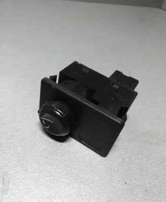 Nissan X-Trail T30 Wing mirror switch ZKX