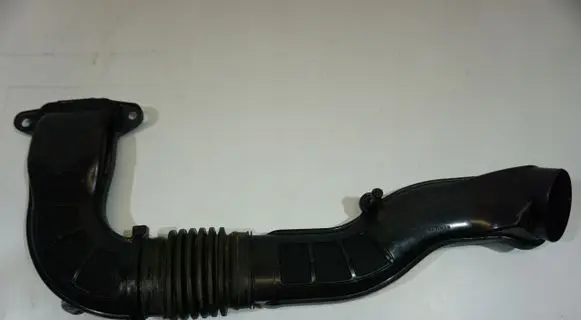 Nissan Juke II F16 Air intake hose/pipe 
